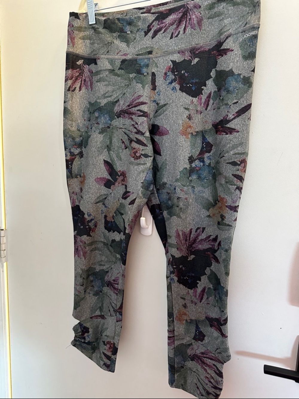 Jockey Gray Floral Capri Leggings with Purple and Green Accents